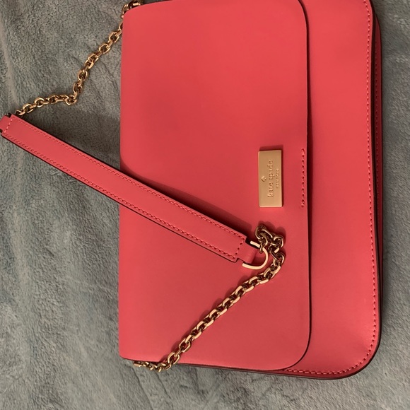 Kate ♠️ Spade💕 - Picture 2 of 5